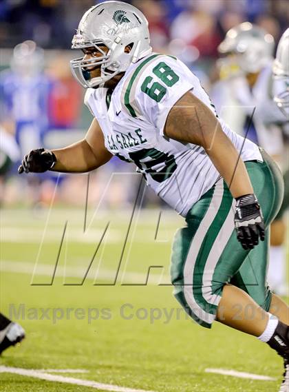 Thumbnail 1 in Folsom vs. De La Salle (CIF NorCal Regional Open Division Final) photogallery.