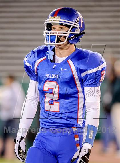 Thumbnail 1 in Folsom vs. De La Salle (CIF NorCal Regional Open Division Final) photogallery.