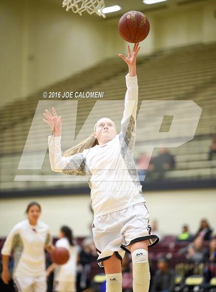 Thumbnail 2 in MacArthur [Douglas] vs Churchill photogallery.