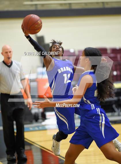 Thumbnail 2 in MacArthur [Douglas] vs Churchill photogallery.