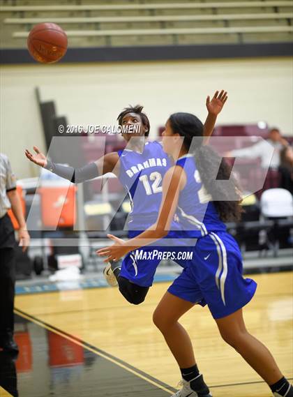 Thumbnail 1 in MacArthur [Douglas] vs Churchill photogallery.