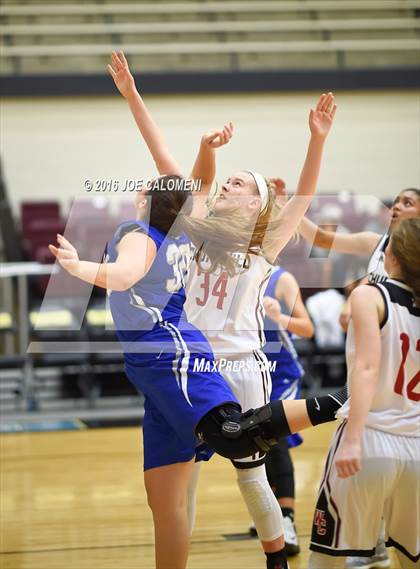 Thumbnail 2 in MacArthur [Douglas] vs Churchill photogallery.