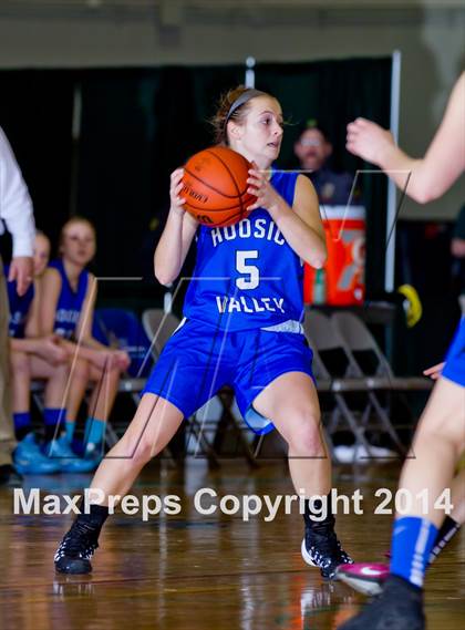 Thumbnail 2 in Chautauqua Lake vs. Hoosic Valley (NYSPHSAA Class C Final) photogallery.