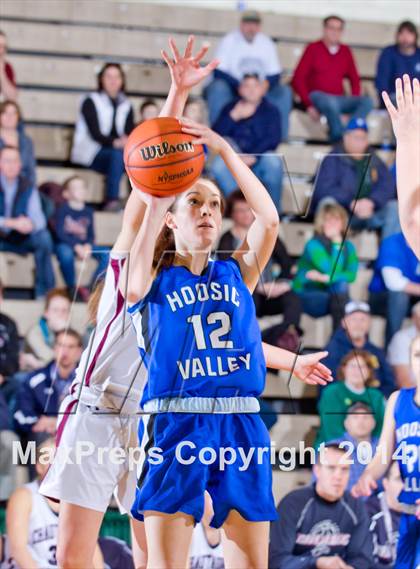 Thumbnail 3 in Chautauqua Lake vs. Hoosic Valley (NYSPHSAA Class C Final) photogallery.