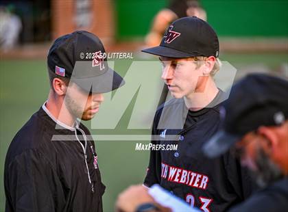 Thumbnail 2 in South Webster vs Eastern (OHSAA Division IV Region 15 District Final) photogallery.
