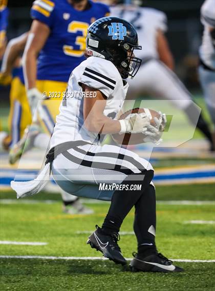Thumbnail 1 in Hilliard Darby @ Olentangy photogallery.
