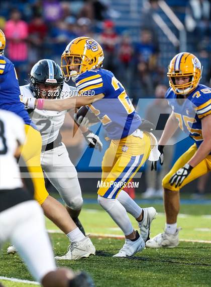 Thumbnail 1 in Hilliard Darby @ Olentangy photogallery.