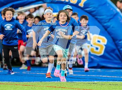 Thumbnail 1 in Hilliard Darby @ Olentangy photogallery.