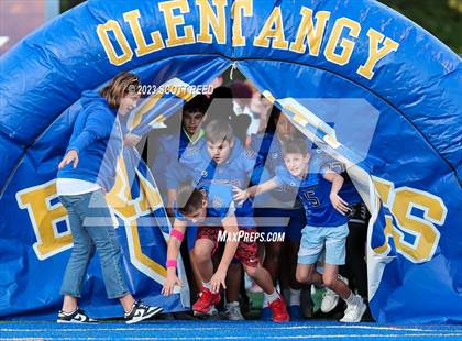 Thumbnail 2 in Hilliard Darby @ Olentangy photogallery.