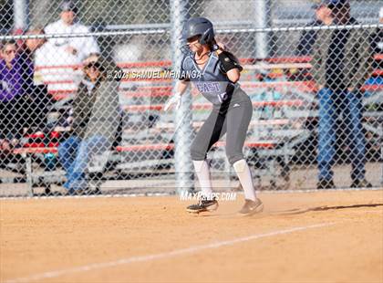 Thumbnail 2 in Bellevue East vs. Kearney photogallery.