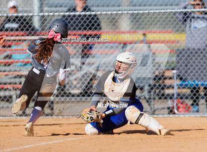 Thumbnail 1 in Bellevue East vs. Kearney photogallery.