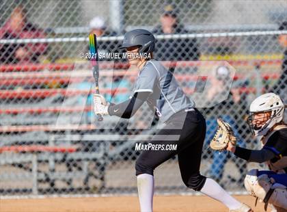 Thumbnail 2 in Bellevue East vs. Kearney photogallery.