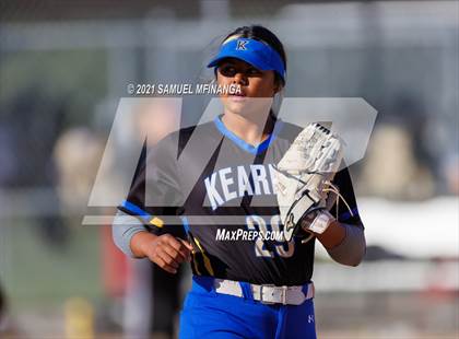 Thumbnail 1 in Bellevue East vs. Kearney photogallery.