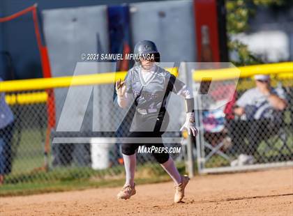 Thumbnail 3 in Bellevue East vs. Kearney photogallery.