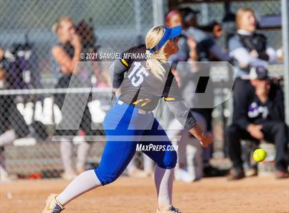 Thumbnail 2 in Bellevue East vs. Kearney photogallery.