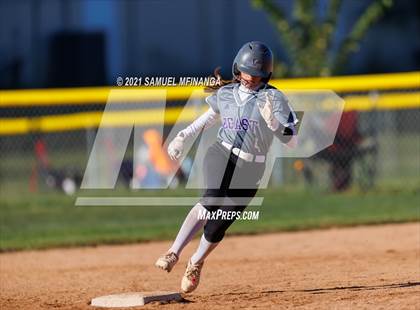 Thumbnail 1 in Bellevue East vs. Kearney photogallery.