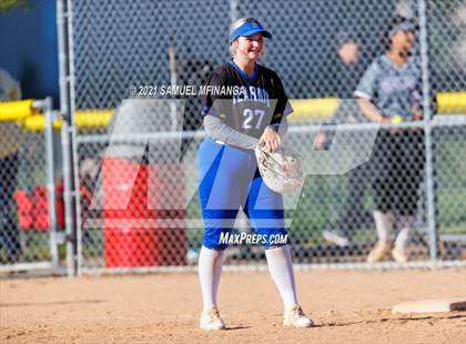 Thumbnail 1 in Bellevue East vs. Kearney photogallery.