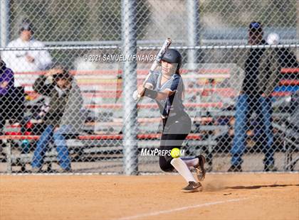 Thumbnail 3 in Bellevue East vs. Kearney photogallery.