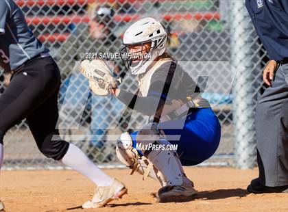 Thumbnail 1 in Bellevue East vs. Kearney photogallery.