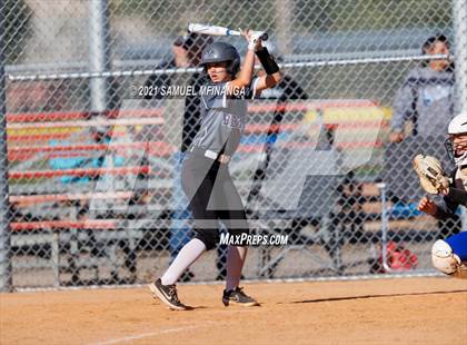 Thumbnail 1 in Bellevue East vs. Kearney photogallery.