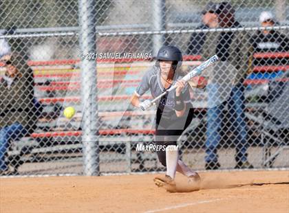 Thumbnail 3 in Bellevue East vs. Kearney photogallery.