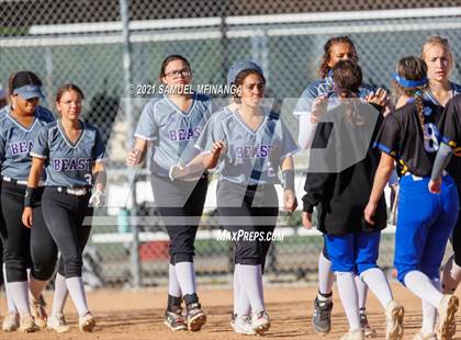 Thumbnail 2 in Bellevue East vs. Kearney photogallery.