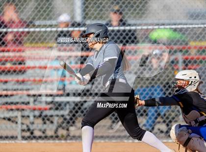 Thumbnail 1 in Bellevue East vs. Kearney photogallery.