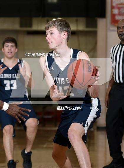 Thumbnail 3 in Clovis East vs. Sacramento (Father Kelly Tribute) photogallery.
