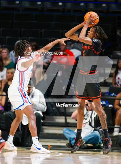 Thumbnail 3 in North Mecklenburg vs Chambers (NCHSAA 4A Regional Final) photogallery.