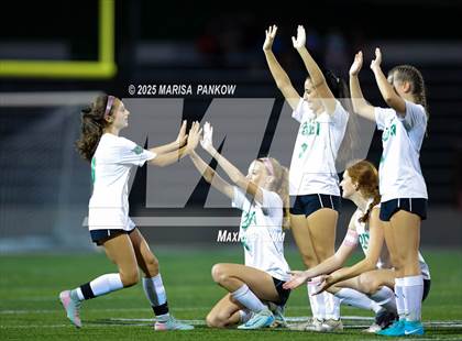 Thumbnail 3 in Bishop Ludden vs Auburn photogallery.