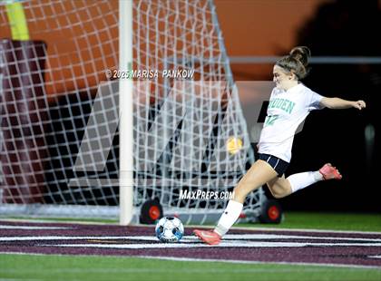 Thumbnail 2 in Bishop Ludden vs Auburn photogallery.