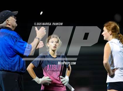 Thumbnail 1 in Bishop Ludden vs Auburn photogallery.