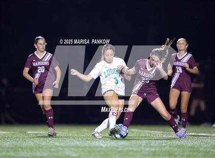 Thumbnail 2 in Bishop Ludden vs Auburn photogallery.