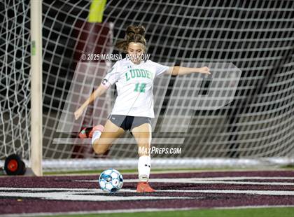 Thumbnail 1 in Bishop Ludden vs Auburn photogallery.