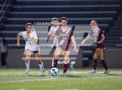 Thumbnail 2 in Bishop Ludden vs Auburn photogallery.