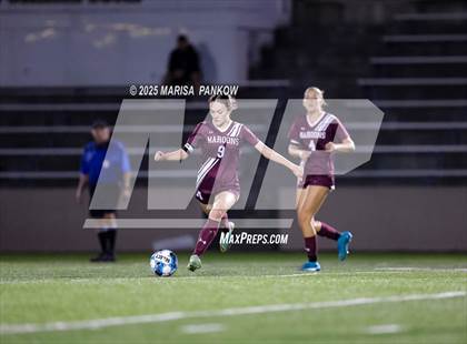 Thumbnail 1 in Bishop Ludden vs Auburn photogallery.