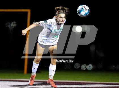 Thumbnail 3 in Bishop Ludden vs Auburn photogallery.