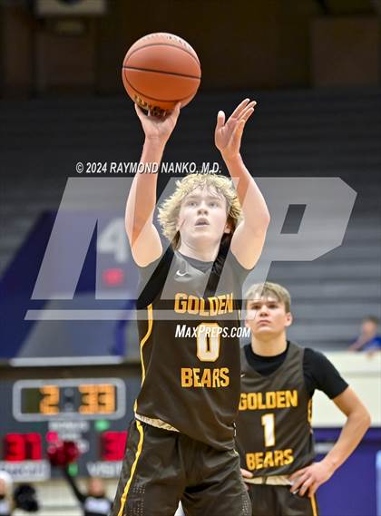 Thumbnail 1 in Wes-Del vs. Monroe Central (Fieldhouse Classic)  photogallery.