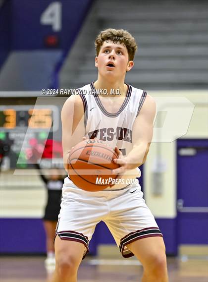 Thumbnail 1 in Wes-Del vs. Monroe Central (Fieldhouse Classic)  photogallery.
