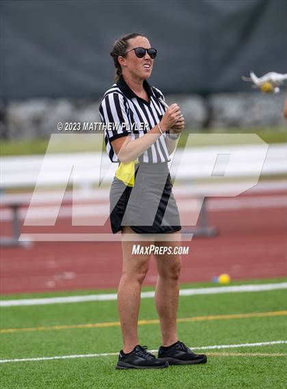 Thumbnail 2 in Bishop McGuinness vs. Croatan (NCHSAA 1A/2A/3A Final) photogallery.