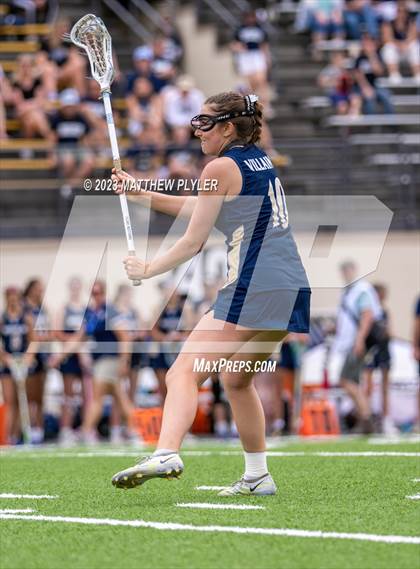 Thumbnail 2 in Bishop McGuinness vs. Croatan (NCHSAA 1A/2A/3A Final) photogallery.