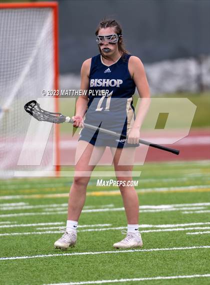 Thumbnail 1 in Bishop McGuinness vs. Croatan (NCHSAA 1A/2A/3A Final) photogallery.