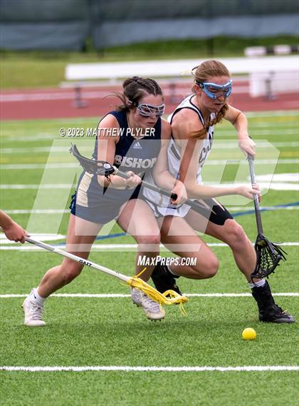 Thumbnail 2 in Bishop McGuinness vs. Croatan (NCHSAA 1A/2A/3A Final) photogallery.