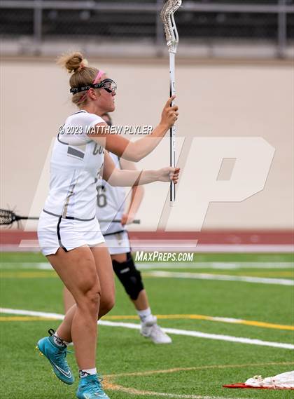 Thumbnail 2 in Bishop McGuinness vs. Croatan (NCHSAA 1A/2A/3A Final) photogallery.