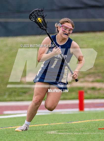 Thumbnail 2 in Bishop McGuinness vs. Croatan (NCHSAA 1A/2A/3A Final) photogallery.