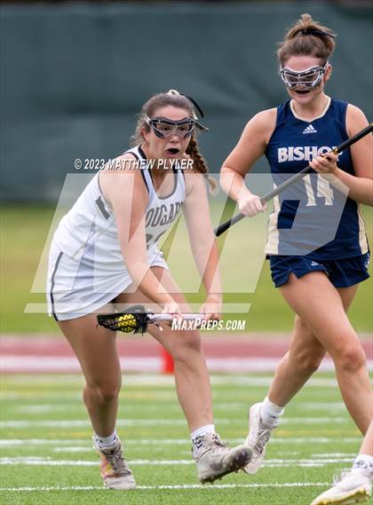 Thumbnail 2 in Bishop McGuinness vs. Croatan (NCHSAA 1A/2A/3A Final) photogallery.