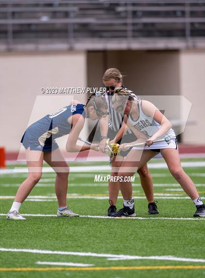 Thumbnail 2 in Bishop McGuinness vs. Croatan (NCHSAA 1A/2A/3A Final) photogallery.