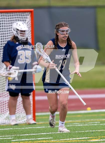 Thumbnail 2 in Bishop McGuinness vs. Croatan (NCHSAA 1A/2A/3A Final) photogallery.