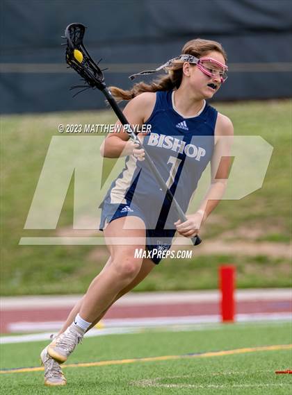Thumbnail 3 in Bishop McGuinness vs. Croatan (NCHSAA 1A/2A/3A Final) photogallery.