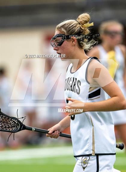Thumbnail 2 in Bishop McGuinness vs. Croatan (NCHSAA 1A/2A/3A Final) photogallery.